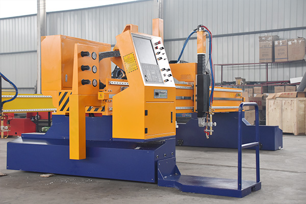 數控火焰切割機 數控火焰切割機