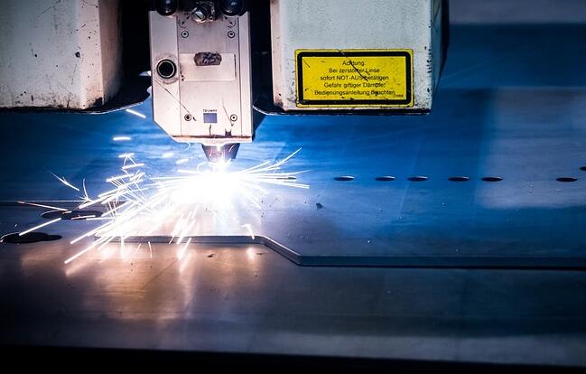 選擇激光切割機 選擇激光切割機