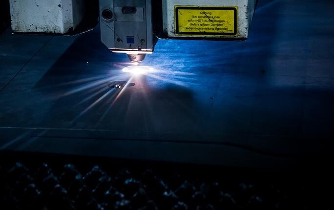 臺式數控激光切割機有什么優勢？