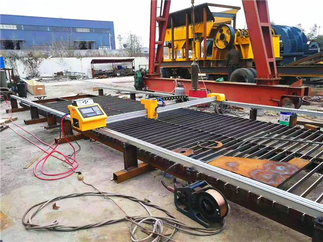 小龍門式等離子火焰切割機09