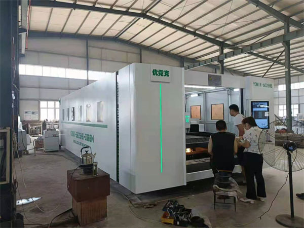 數控光纖激光切割機 數控光纖激光切割機